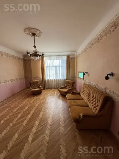 Valdemāra 111