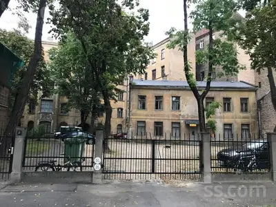 Maiznīcas 12
