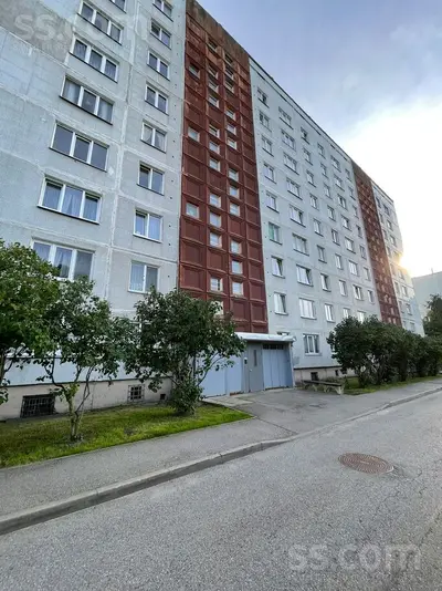 Dombrovska 43
