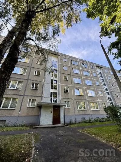 Baltā 22